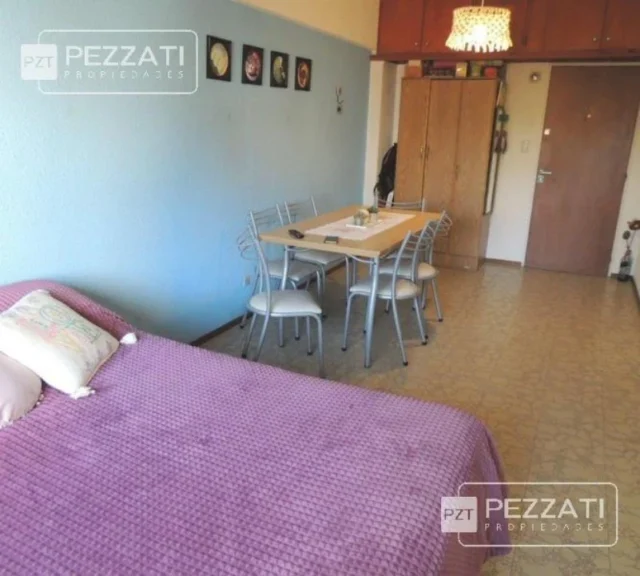 Departamentos, pisos y semipisos en Venta — Alvarado y Alsina