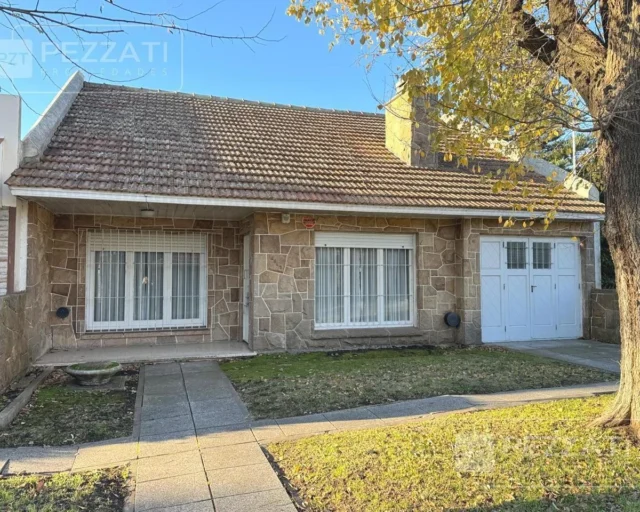 Casas, chalets en Venta — Zona Constituciòn (vendido)
