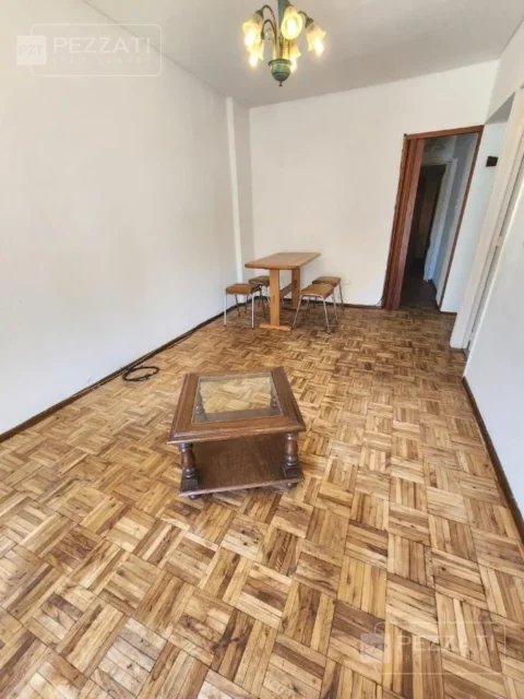 Departamentos, pisos y semipisos en Alquiler — Belgrano 2700