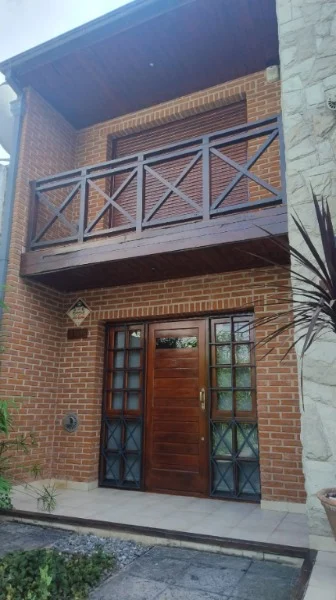 Casas, chalets en Venta — necochea 4169