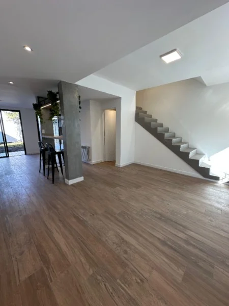Casas, chalets en Venta — catamarca 3872