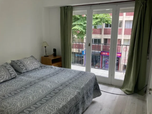 Departamentos, pisos y semipisos en Venta — moreno y cordoba