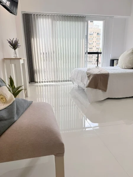 Departamentos, pisos y semipisos en Venta — Rivadavia 2742