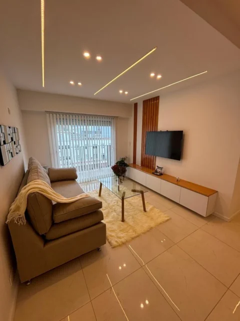 Departamentos, pisos y semipisos en Venta — colon 2541