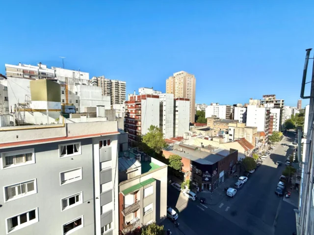 Departamentos, pisos y semipisos en Venta — Tucumán 2619