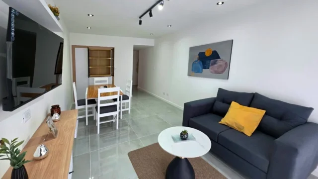Departamentos, pisos y semipisos en Venta — Entre Rios 2050