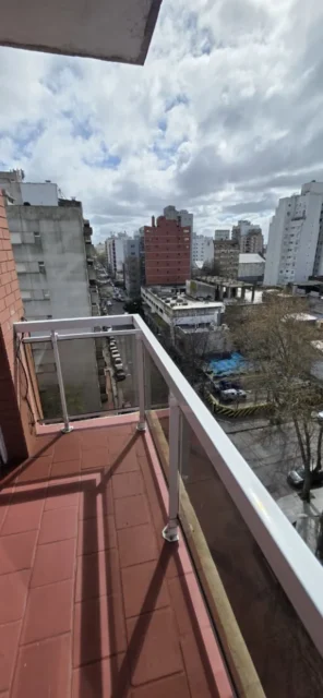 Departamentos, pisos y semipisos en Venta — San Martin 3276