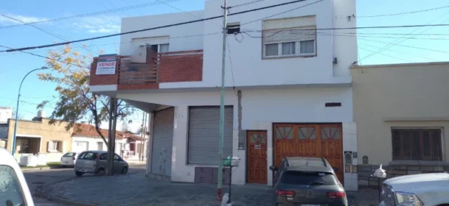 Inmuebles en block en Venta — 1 de Mayo 2495