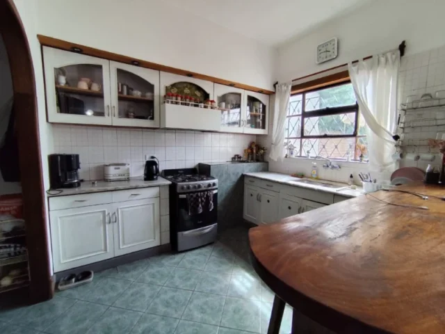 Casas, chalets en Venta — Bernardo de Irigoyen 3000