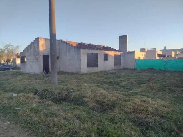Lotes y terrenos en Venta — 17 Y 46