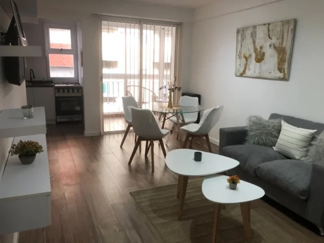 Departamentos, pisos y semipisos en Venta — LAMADRID 2121