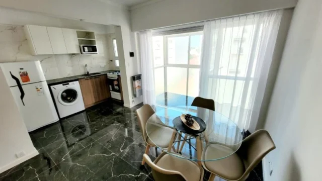 Departamentos, pisos y semipisos en Venta — Brown 1442