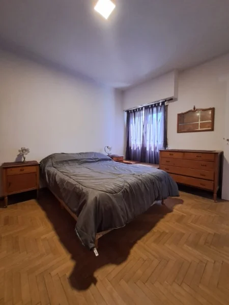 Departamentos, pisos y semipisos en Alquiler Temporario — San Martín 4076