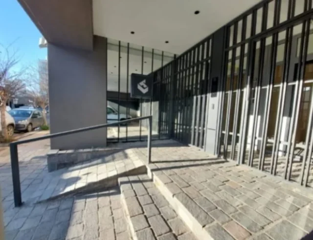 Oficinas en Alquiler — Rawson 3274