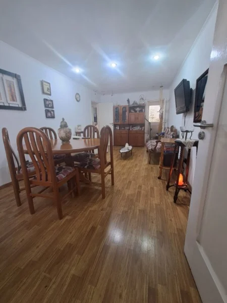 Departamentos, pisos y semipisos en Venta — SAN MARTIN 4076