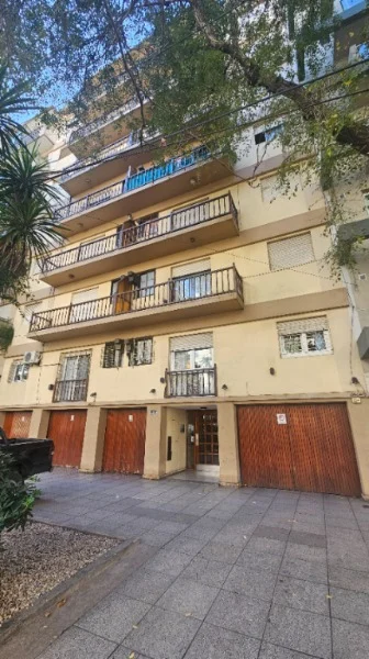 Departamentos, pisos y semipisos en Venta — Libertad 3255