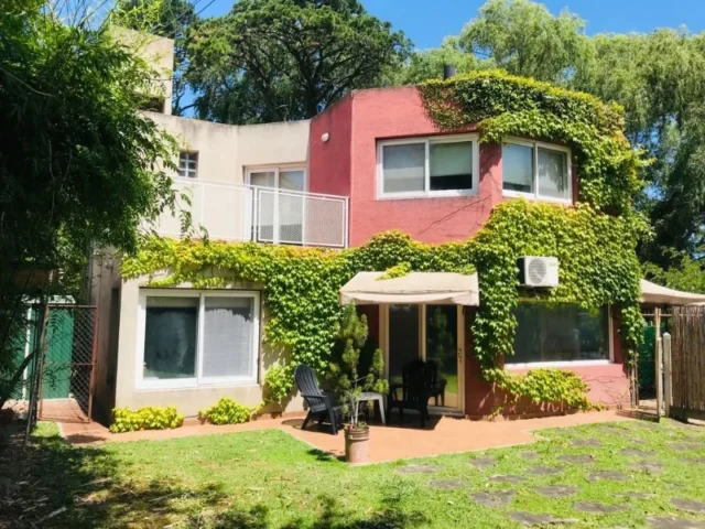 Casas, chalets en Venta — Las Dalias 3765