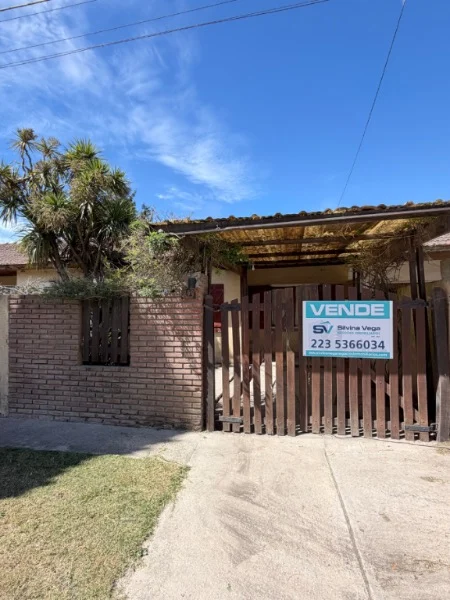 Casas, chalets en Venta — Francisco Ferrer