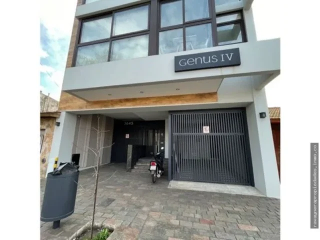 Departamentos, pisos y semipisos en Venta — Funes 3645
