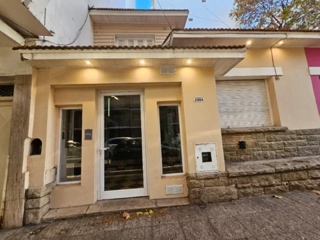Casas, chalets en Venta — Gascon 2284