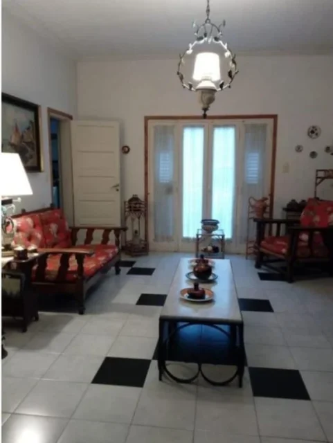 Casas, chalets en Venta — Urquiza