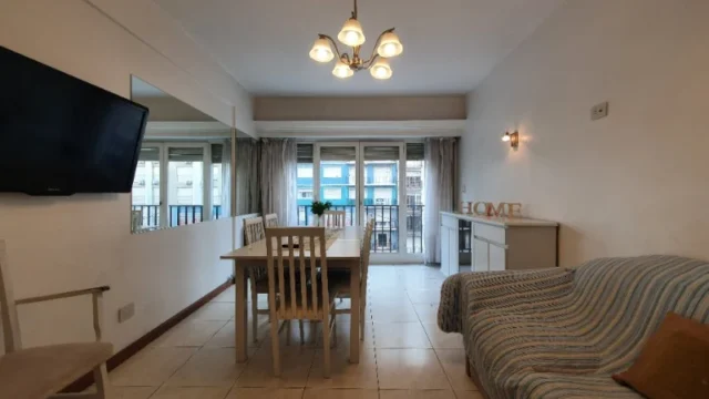 Departamentos, pisos y semipisos en Venta — Avenida Colon 2143
