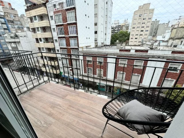 Departamentos, pisos y semipisos en Venta — BELGRANO 2400