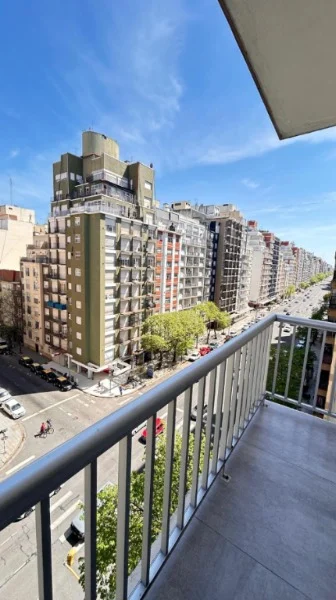 Departamentos, pisos y semipisos en Venta — Lamadrid 2100