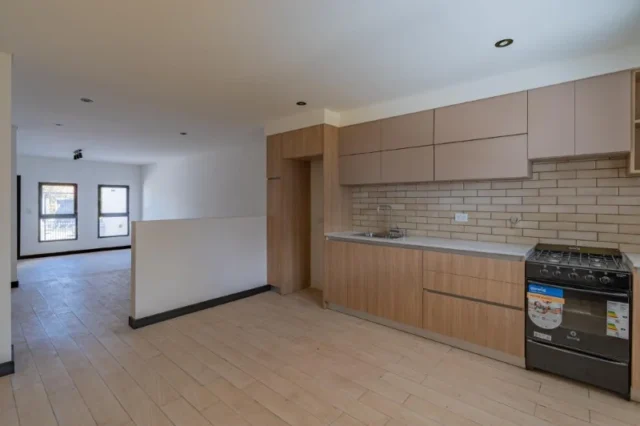 Casas, chalets en Venta — Olazábal 3000