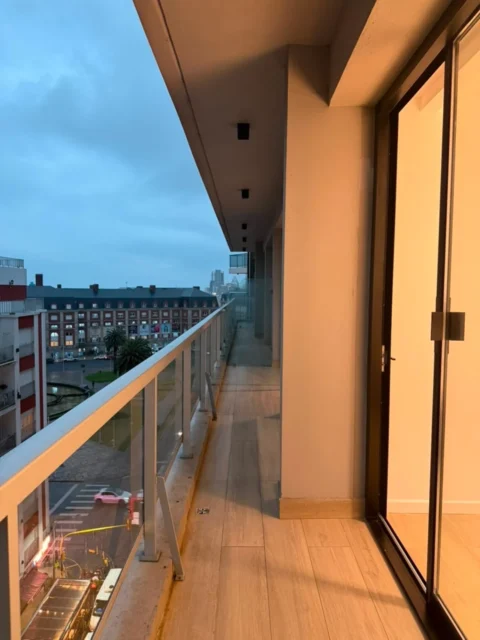Departamentos, pisos y semipisos en Venta — Moreno 2148