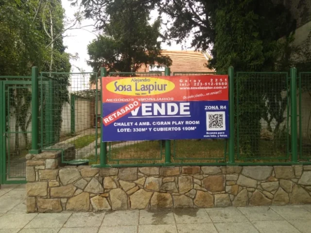 Casas, chalets en Venta — AVELLANEDA 2100