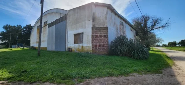 Galpones en Alquiler — C. Viedma 4155