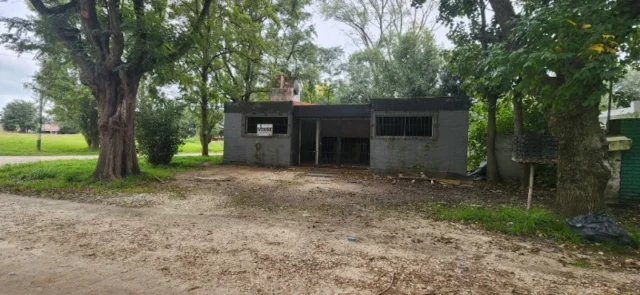 Casas, chalets en Venta — C. Félix de Azara 1720