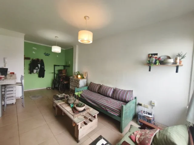 Departamentos, pisos y semipisos en Venta — Av. Jara 186