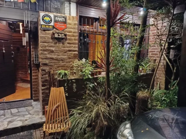 Dúplex en Alquiler — Roldan 835