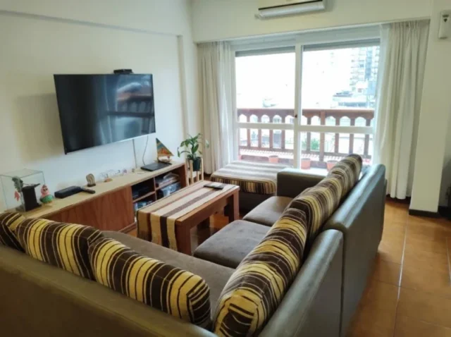 Departamentos, pisos y semipisos en Venta — 25 de Mayo 3020