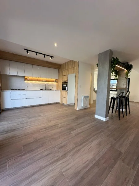 Casas, chalets en Venta — Catamarca 3872