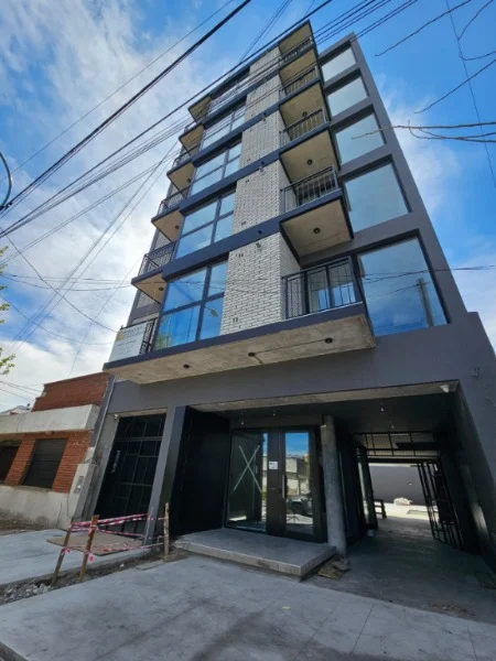 Departamentos, pisos y semipisos en Venta — Paso 3571