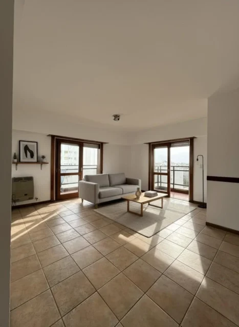 Departamentos, pisos y semipisos en Venta — 25 de Mayo 3200